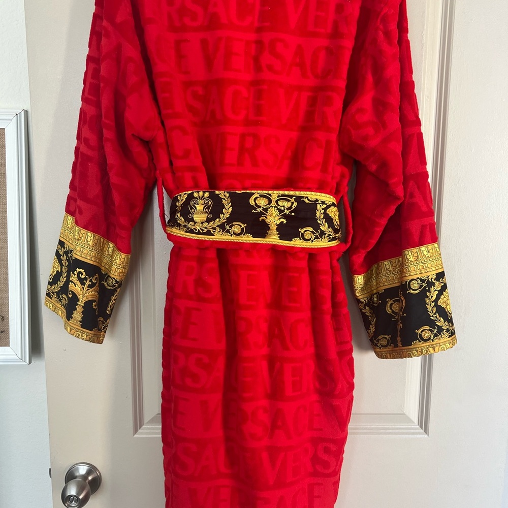 Versace Bathrobe (Long) - Picture 4 of 5